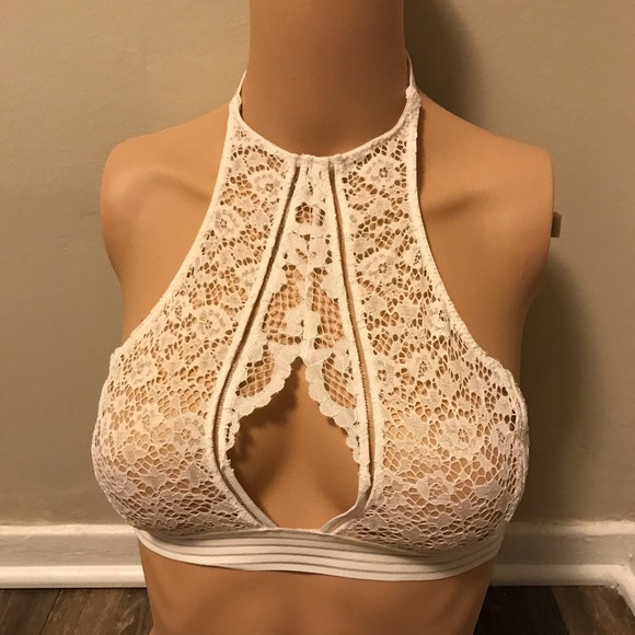 NWT VS VICTORIA SECRET 6 PIECE BRALETTES BRAS🌸🌸